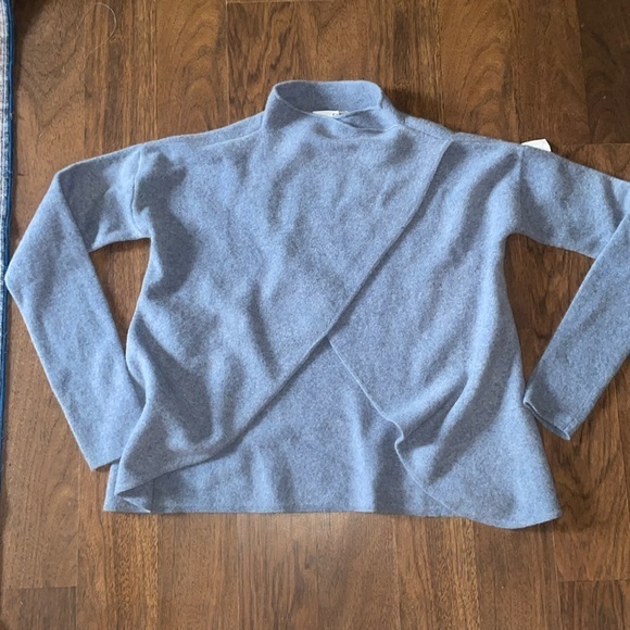 SWTR Sweaters - SWTR womans 100 % wool/yak woman’s open front sweater - medium NWOT Beautiful!